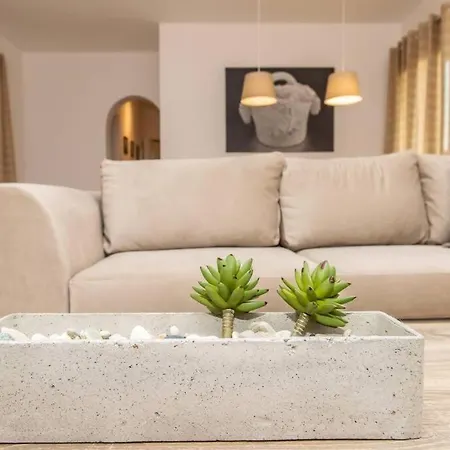Marble Art Villa *